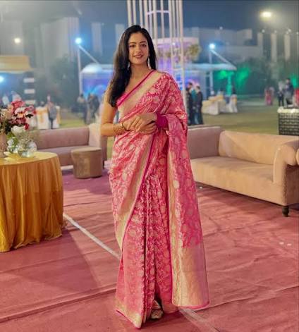 Sweta Dicholkar